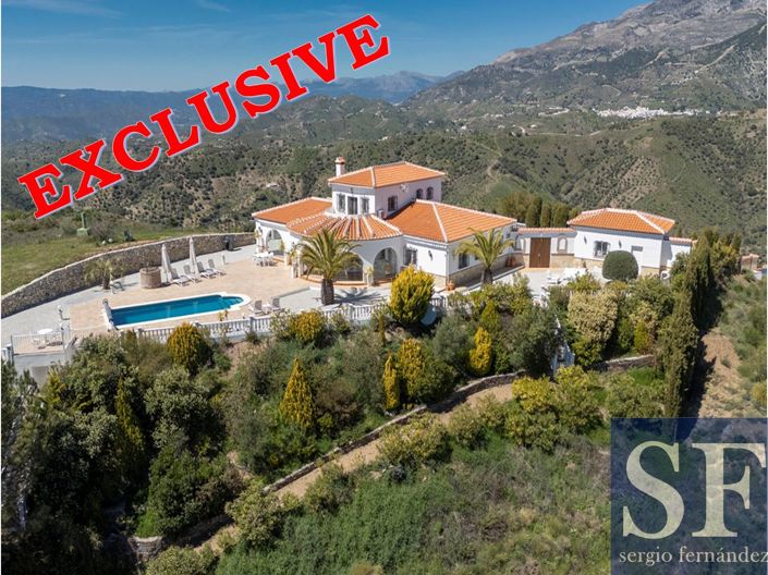 Image No.1-4 Bed Villa for sale