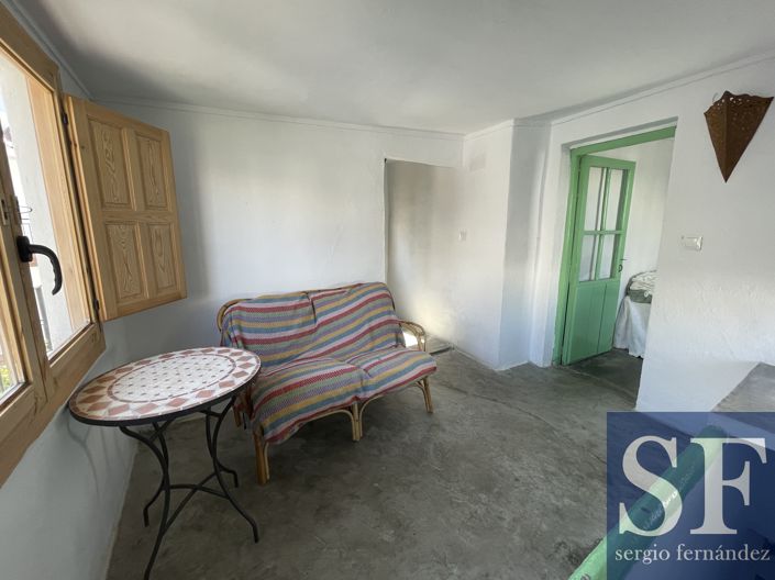 Image No.10-3 Bed Townhouse for sale