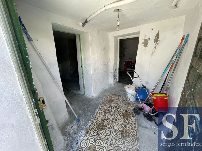 Image No.16-3 Bed Townhouse for sale