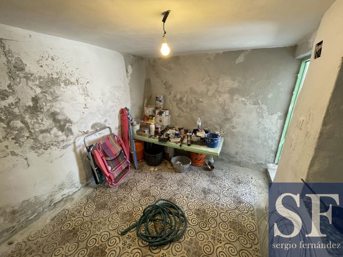 Image No.18-3 Bed Townhouse for sale