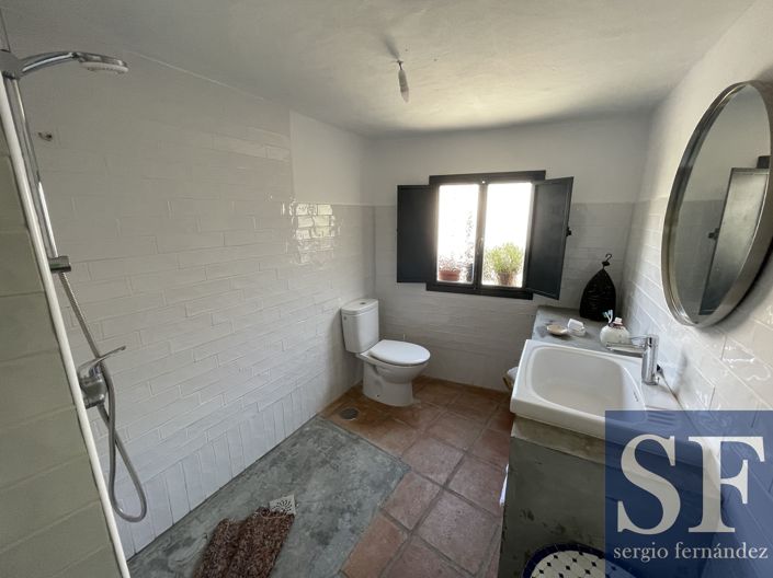 Image No.5-3 Bed Townhouse for sale