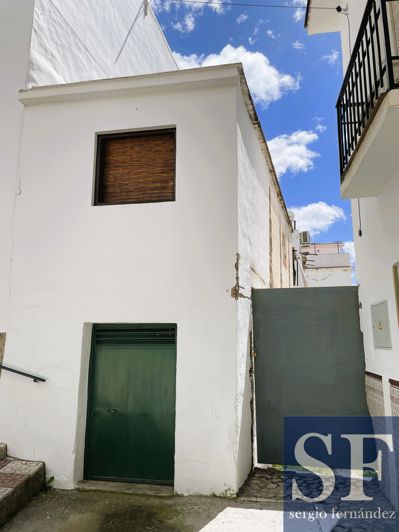 Image No.1-2 Bed Townhouse for sale