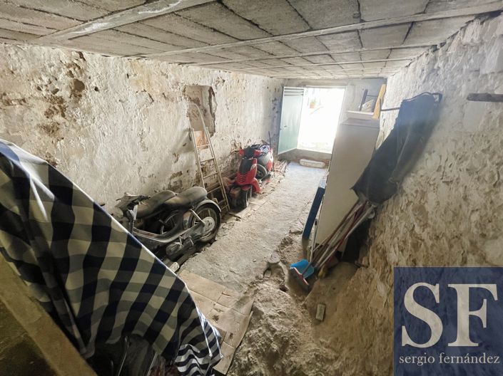 Image No.3-2 Bed Townhouse for sale