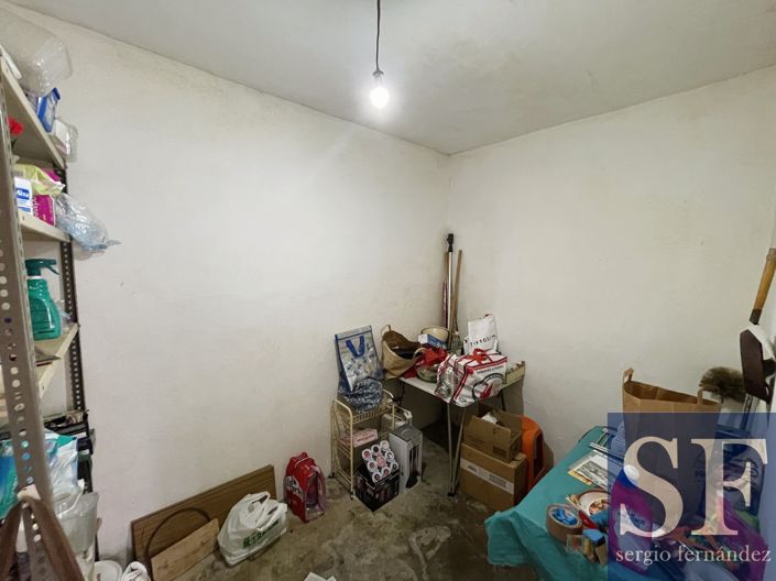 Image No.12-3 Bed Townhouse for sale