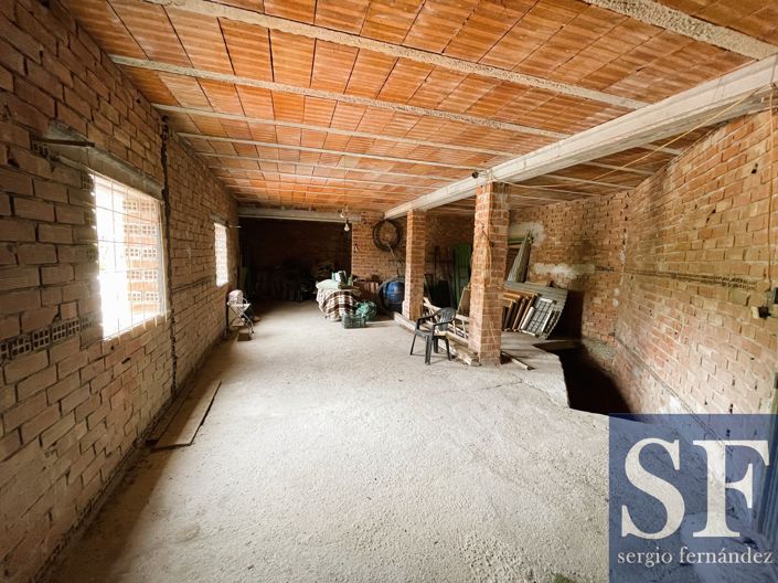 Image No.15-3 Bed Townhouse for sale