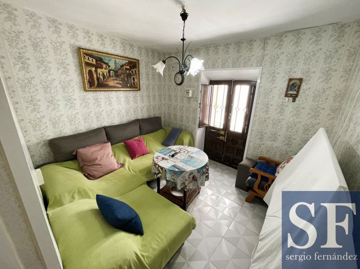 Image No.2-3 Bed Townhouse for sale