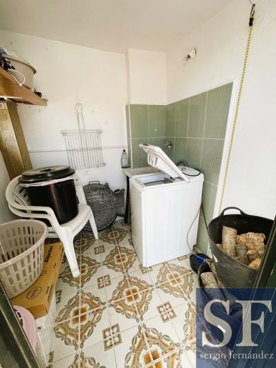 Image No.15-2 Bed Townhouse for sale