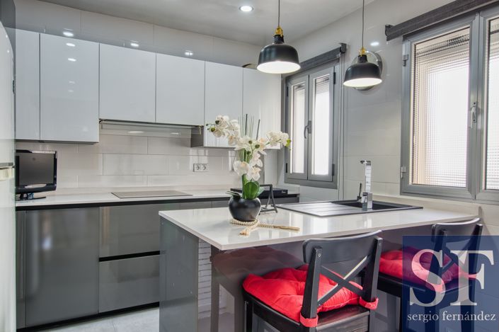 Image No.1-3 Bed Apartment for sale