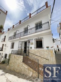 1 - Archez, Townhouse