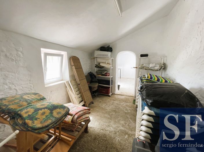 Image No.12-5 Bed Villa for sale