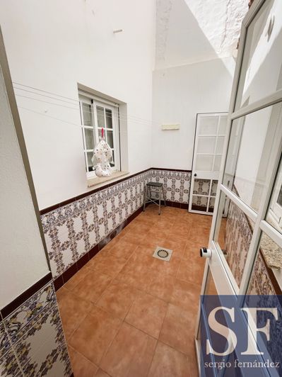 Image No.15-3 Bed Townhouse for sale