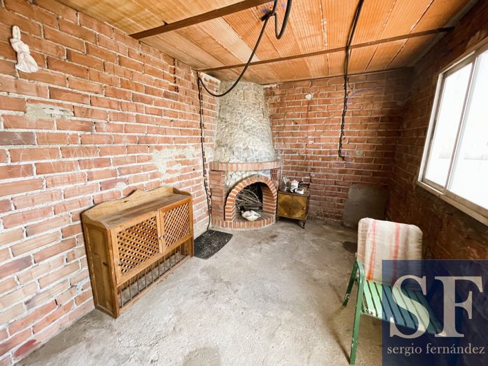 Image No.8-3 Bed Townhouse for sale