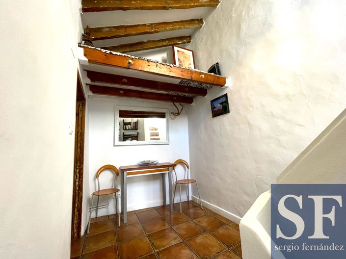 Image No.12-2 Bed Townhouse for sale