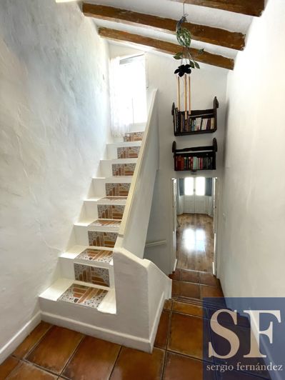 Image No.16-2 Bed Townhouse for sale