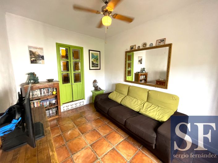 Image No.2-2 Bed Townhouse for sale