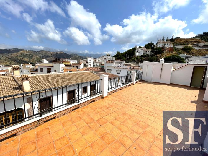 Image No.17-Maison de ville de 5 chambres à vendre à Sayalonga