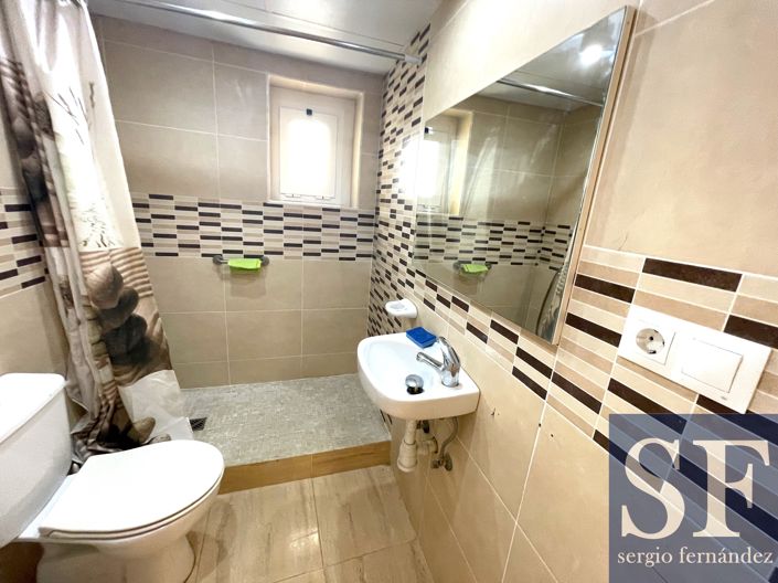 Image No.10-2 Bed Townhouse for sale