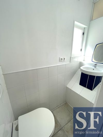 Image No.11-2 Bed Townhouse for sale