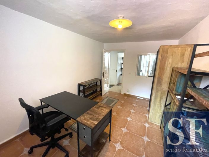 Image No.9-4 Bed Villa for sale