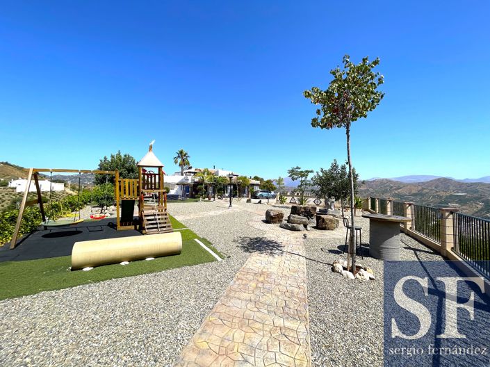 Image No.15-3 Bed Villa for sale