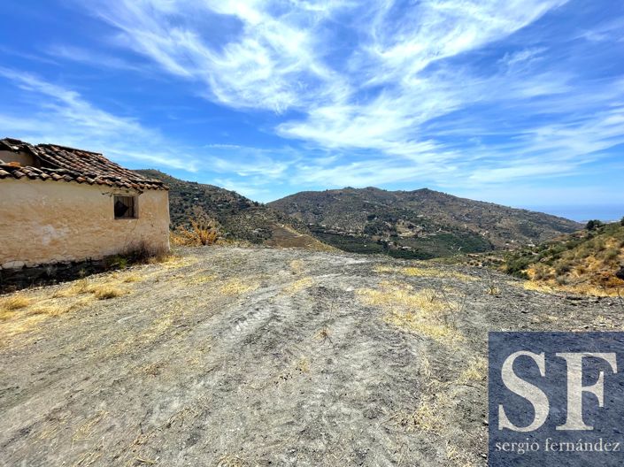 Image No.5-Villa for sale