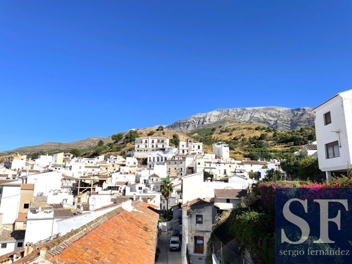 Image No.15-2 Bed Townhouse for sale