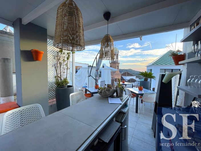 Image No.15-5 Bed Townhouse for sale