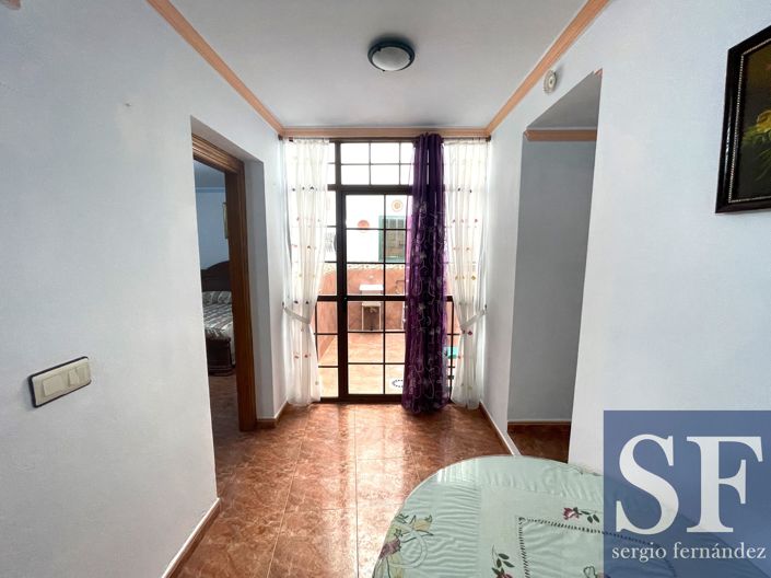 Image No.14-5 Bed Townhouse for sale