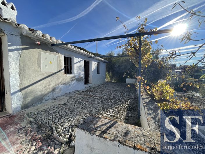 Image No.1-3 Bed Villa for sale