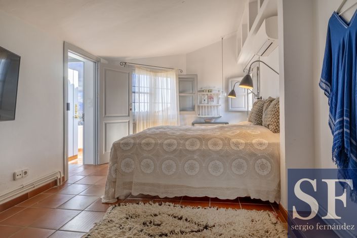 Image No.8-4 Bed Villa for sale