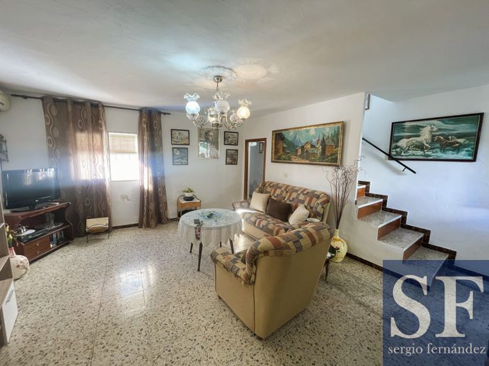 Image No.3-3 Bed Townhouse for sale