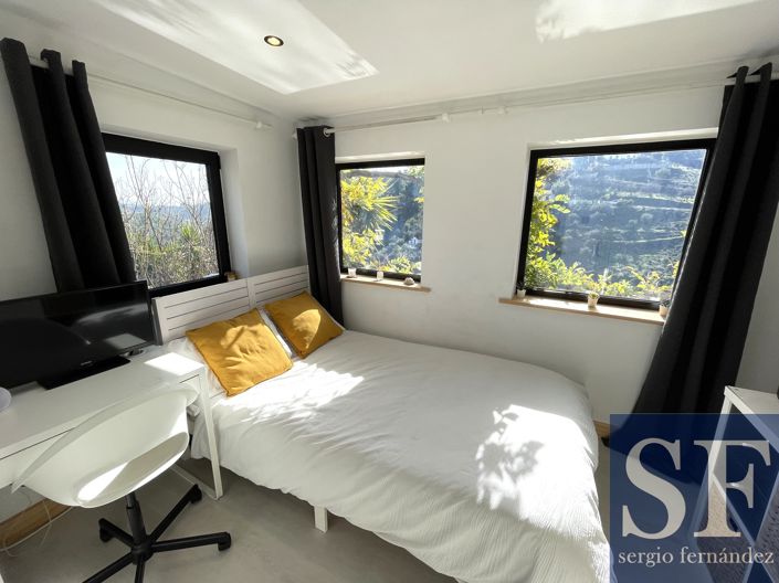 Image No.12-3 Bed Villa for sale