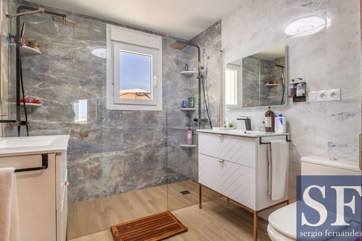 Image No.7-Villa de 7 chambres à vendre à Rincón de la Victoria