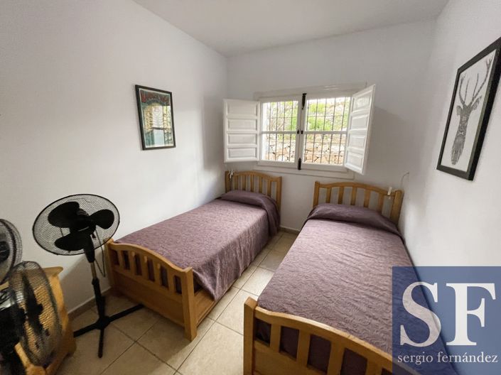 Image No.6-5 Bed Villa for sale