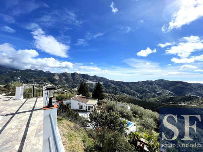 Image No.18-3 Bed Villa for sale