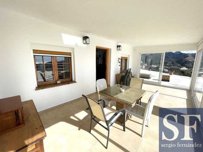 Image No.3-3 Bed Villa for sale