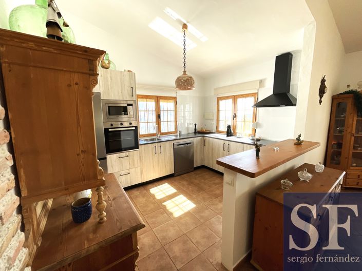 Image No.5-3 Bed Villa for sale