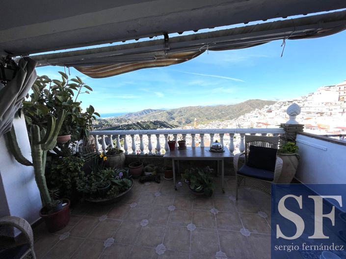 Image No.17-4 Bed Apartment for sale