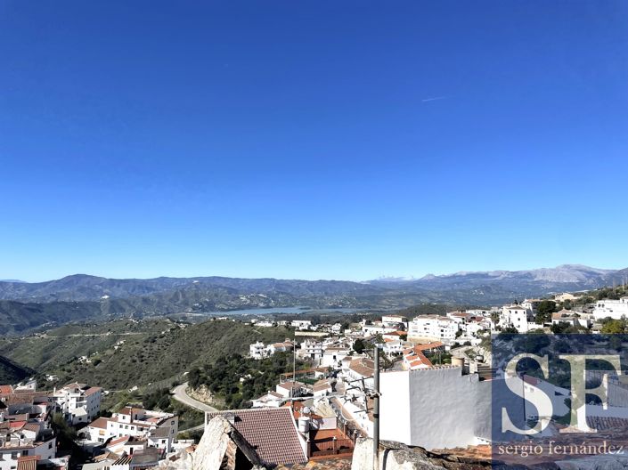 Image No.12-1 Bed Townhouse for sale