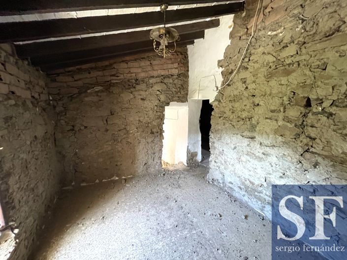 Image No.8-Villa for sale