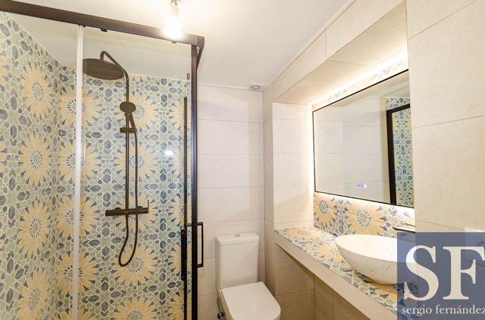 Image No.11-2 Bed Townhouse for sale