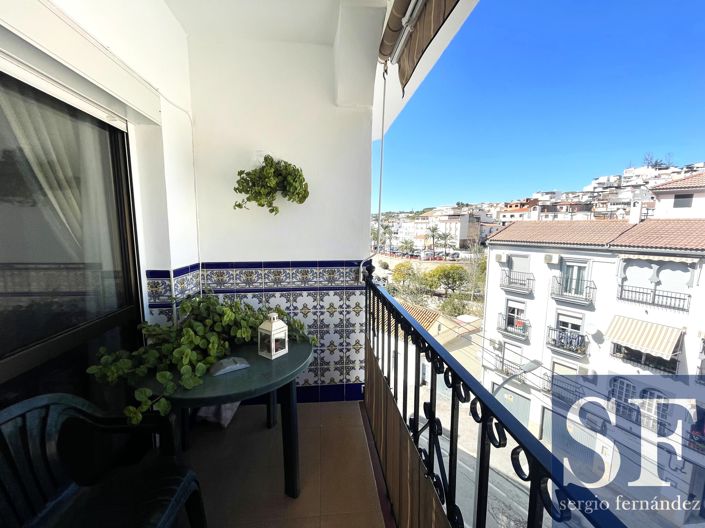 Image No.17-3 Bed Apartment for sale