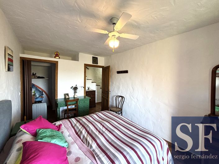 Image No.7-2 Bed Villa for sale