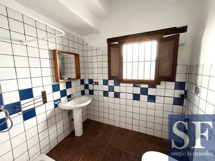 Image No.14-2 Bed Villa for sale