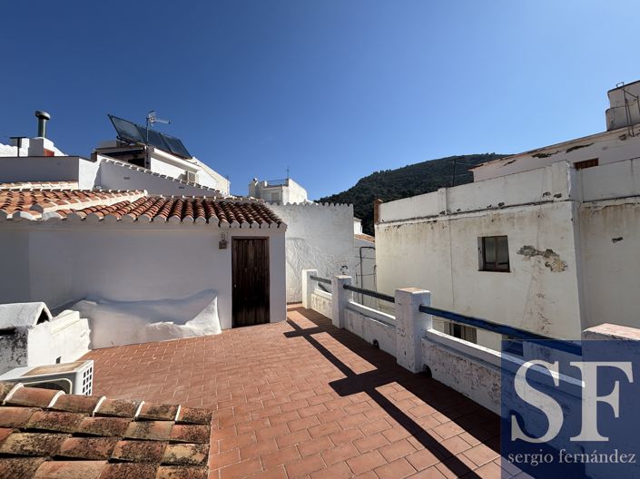 Image No.17-1 Bed Townhouse for sale