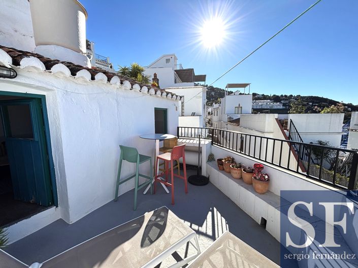 Image No.16-1 Bed Townhouse for sale