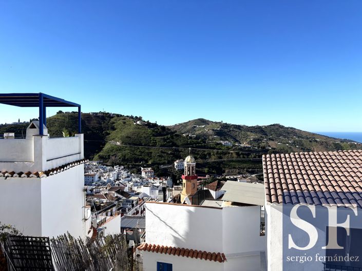 Image No.17-1 Bed Townhouse for sale