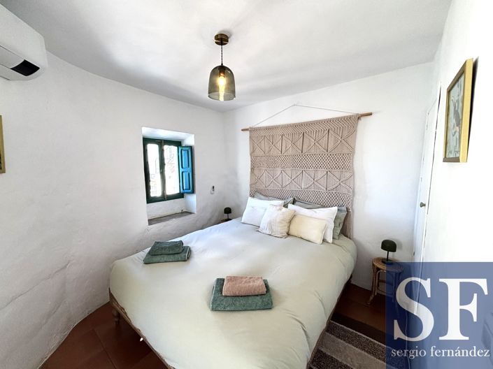 Image No.8-1 Bed Townhouse for sale