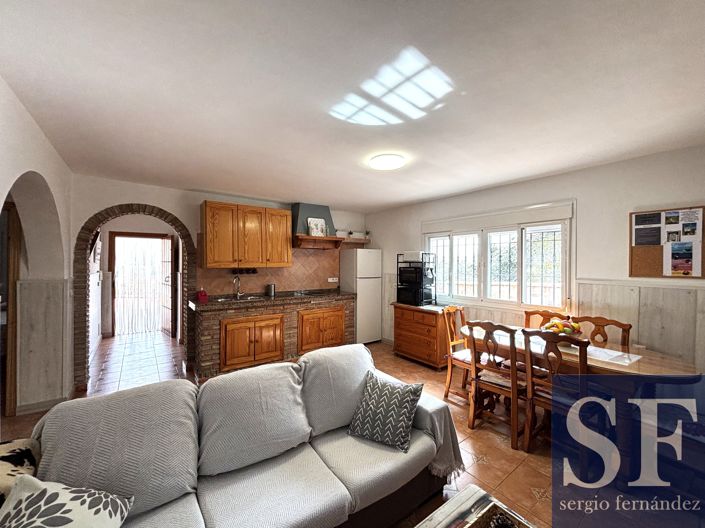 Image No.2-Villa de 3 chambres à vendre à Sayalonga