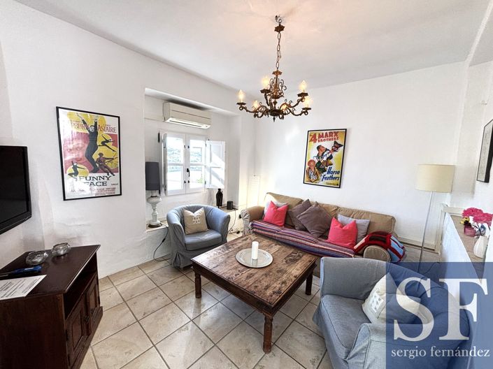 Image No.2-2 Bed Townhouse for sale